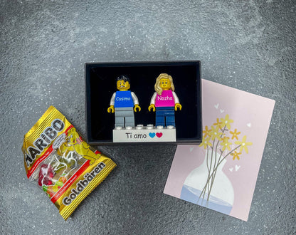 Custom Couple Mini Brick Figures Gift Set